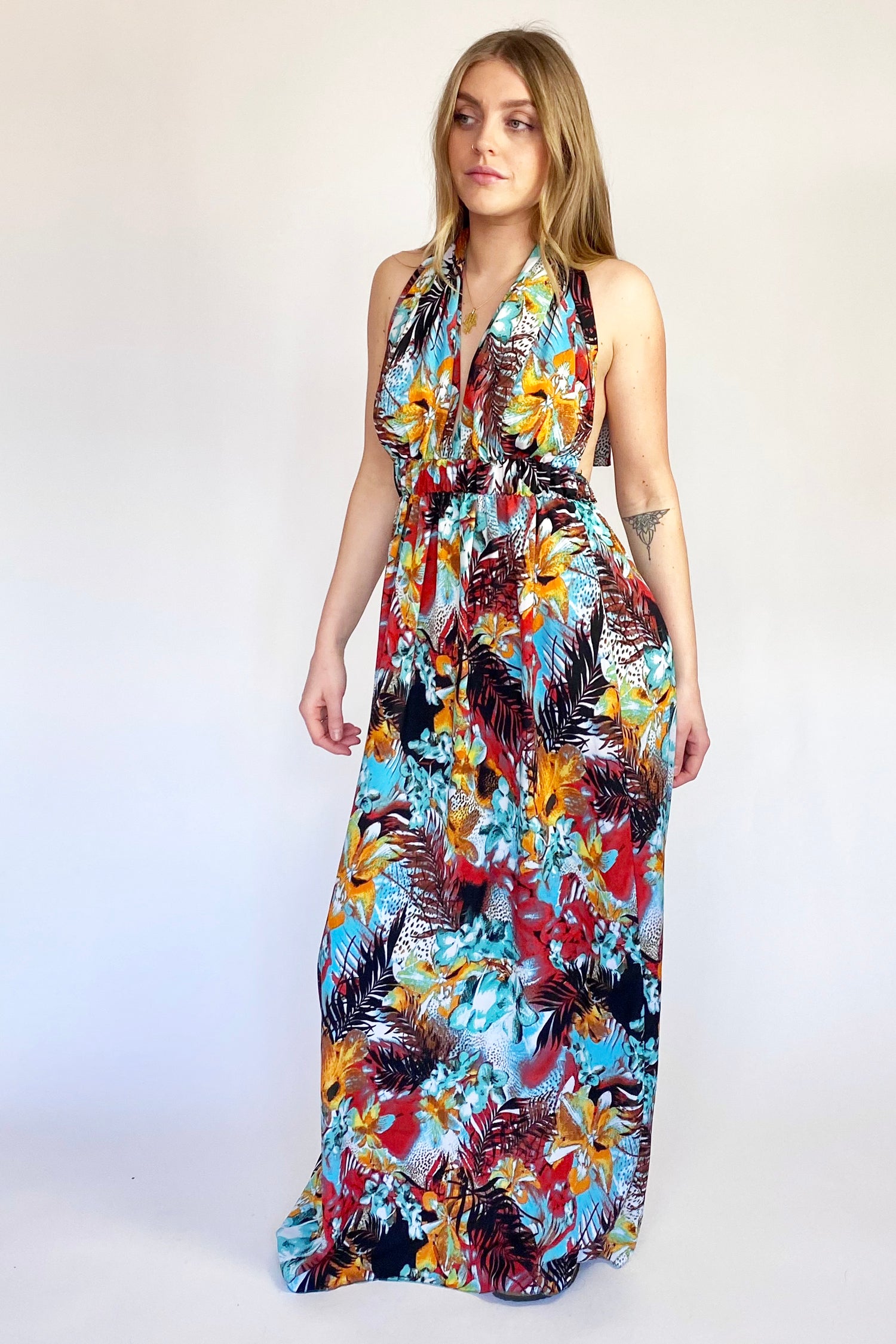 Turquoise Tropical Print Backless Maxi Dress